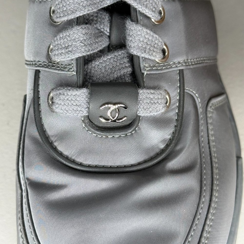 Women's Chanel CC Trainers Vinyl and Leather Sneakers (Women Size 40.5) - Picture 2 of 8